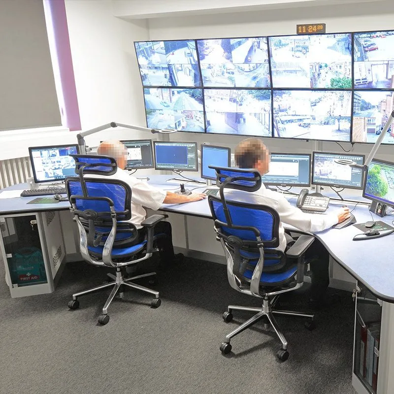 LCD Video Wall Panels for Real-Time Security Monitoring