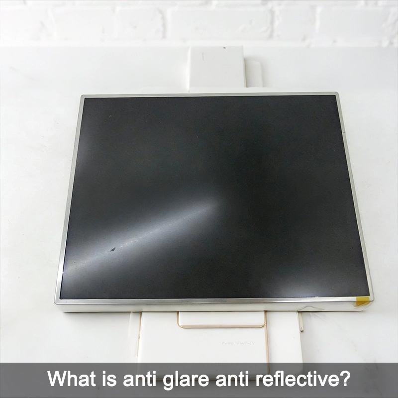 Enhance Visibility with Anti-Glare Interactive Whiteboards